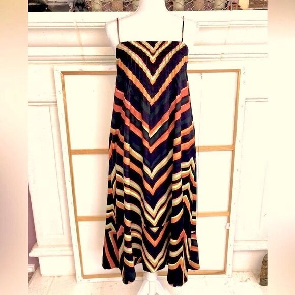 Anthropologie NWOT fabulous chevron print dress w/cut out elastic back & pockets - Picture 1 of 15